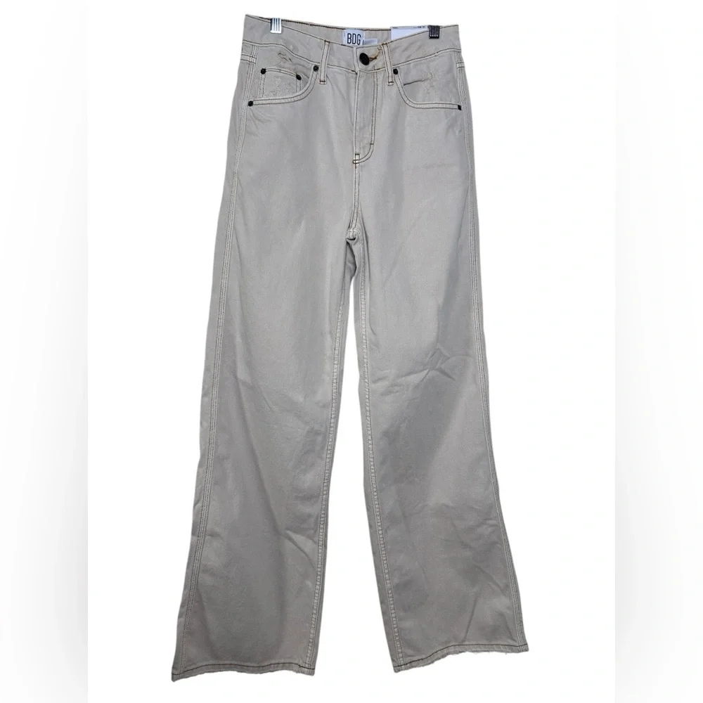 BDG‎ by Urban Outfitters NWT Puddle Jeans Super High Waist Wide Leg Ecru 26x32